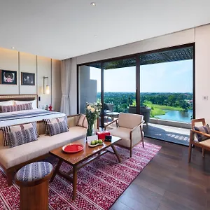 5* Hotel Awei Metta
