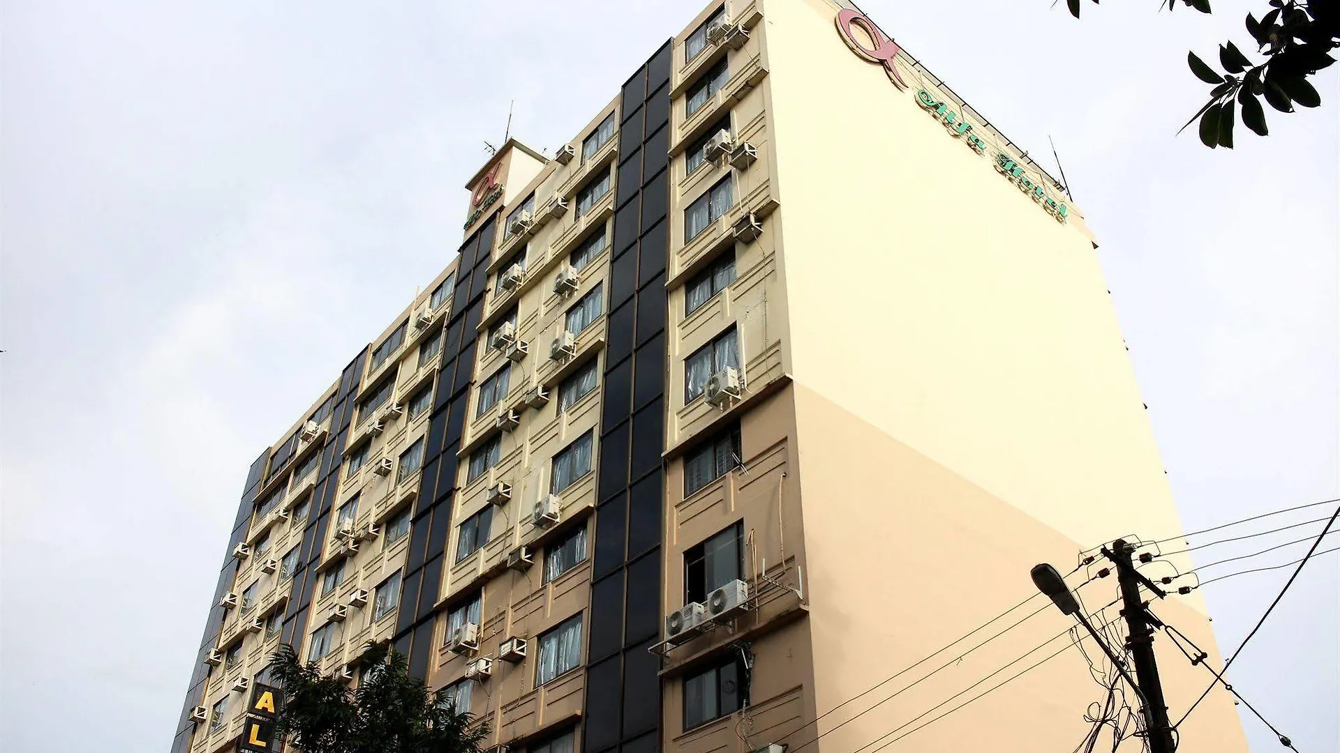 Alfa Hotel Yangon