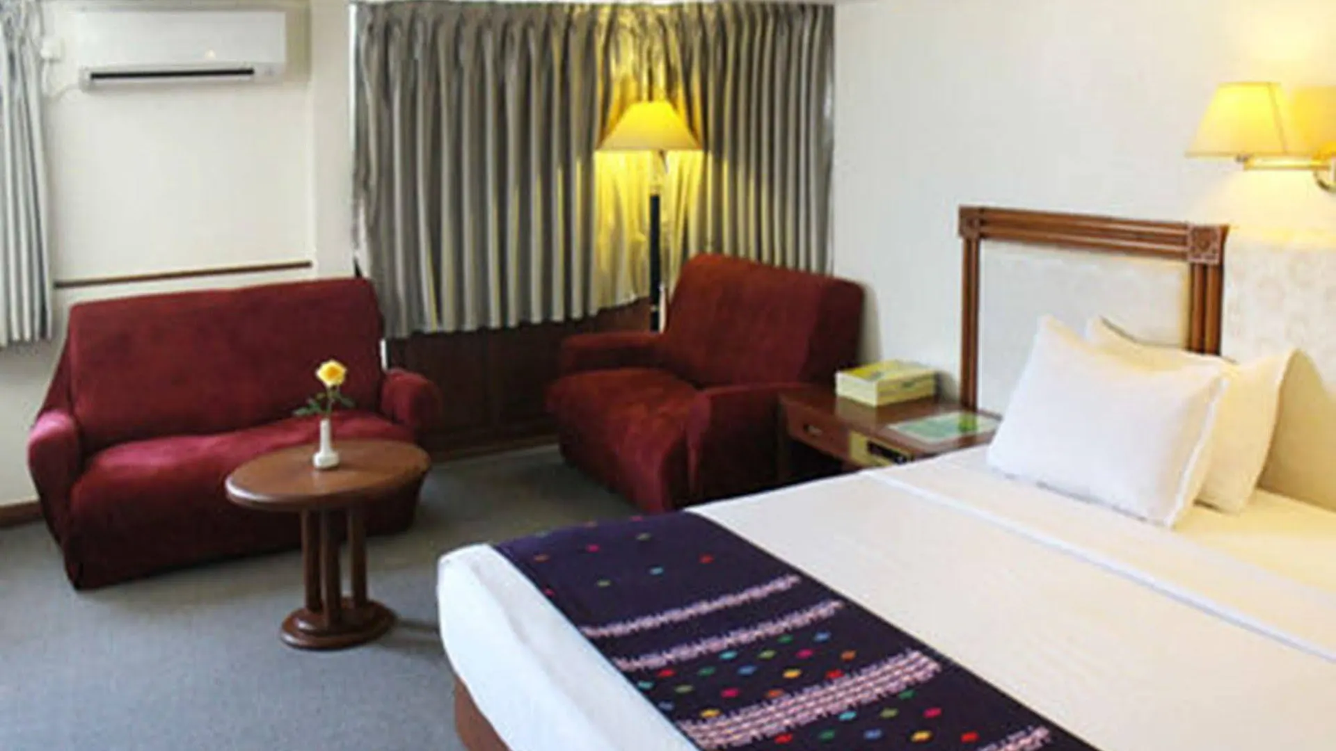 Alfa Hotel Yangon