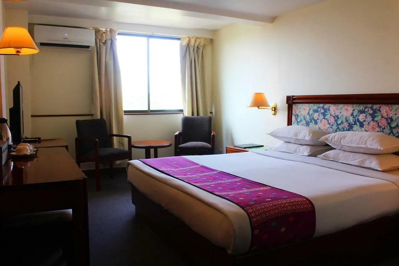 Alfa Hotel Yangon