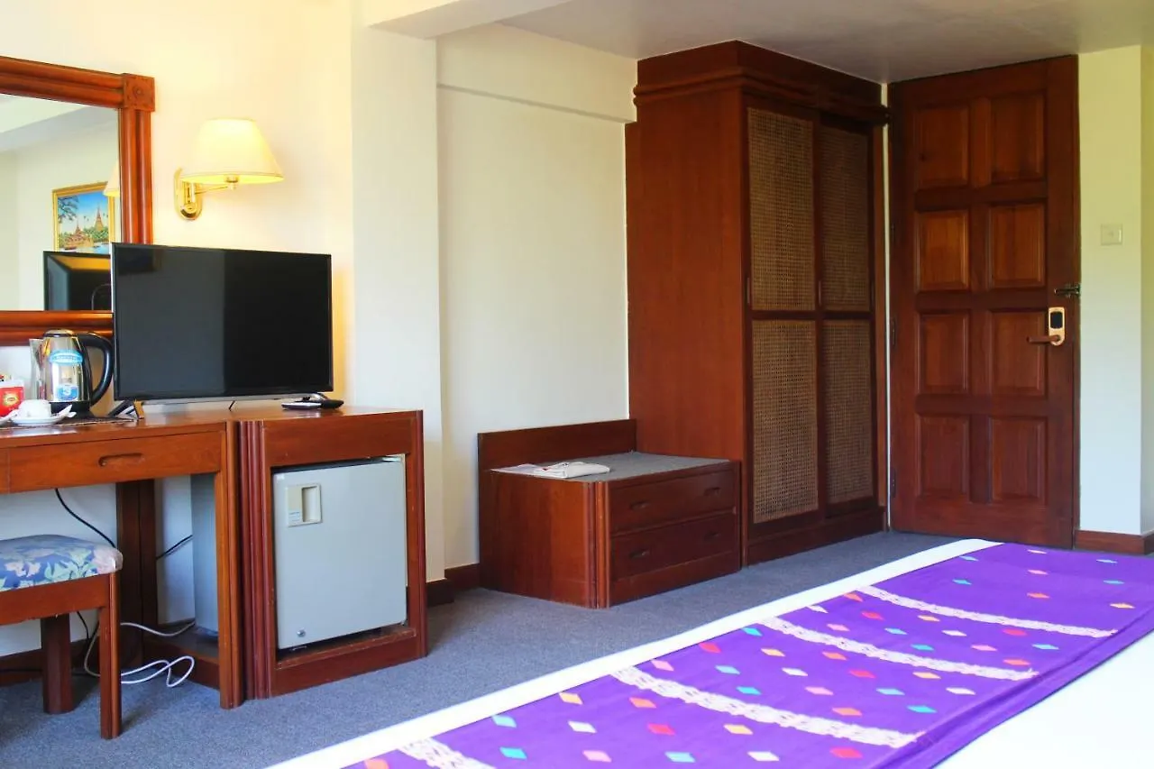 Alfa Hotel Yangon